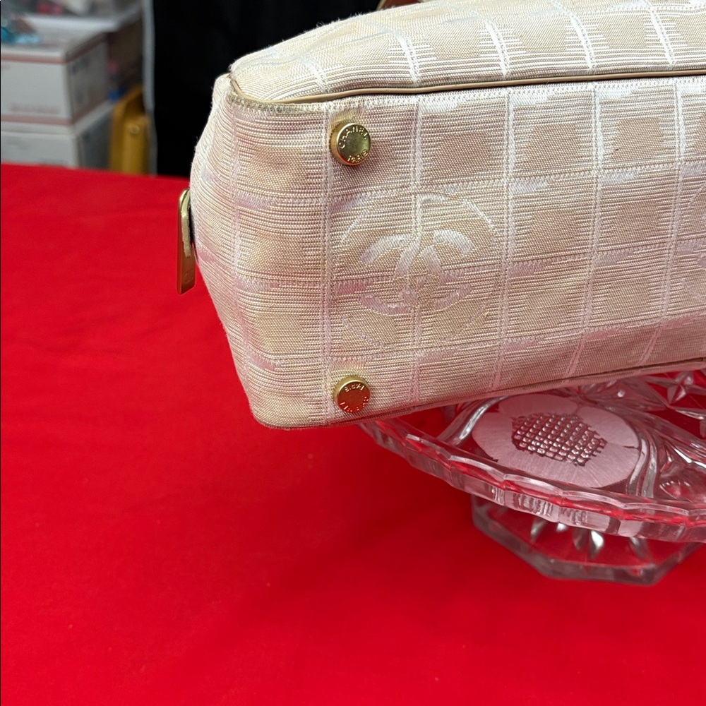 CHANEL Beige and White Patterned inc COA - Picture 4 of 11